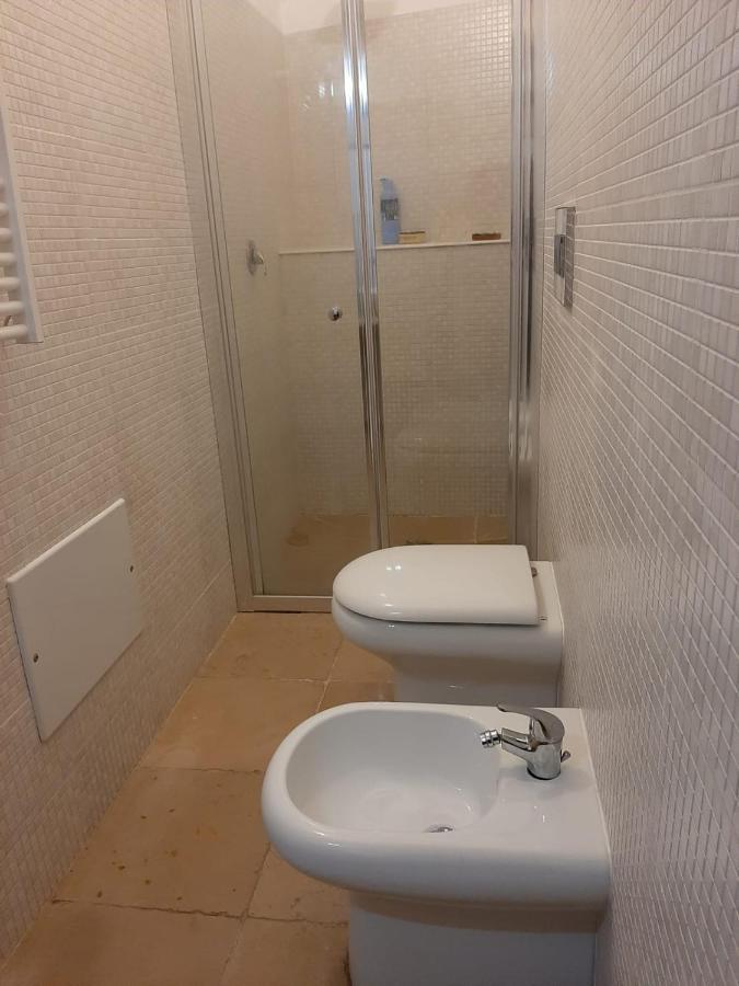 Dimora Salentina Via Scarambone Lecce Apartment Bagian luar foto